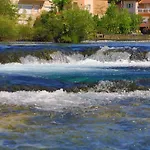 Lagoon Дом отдыха Бихач